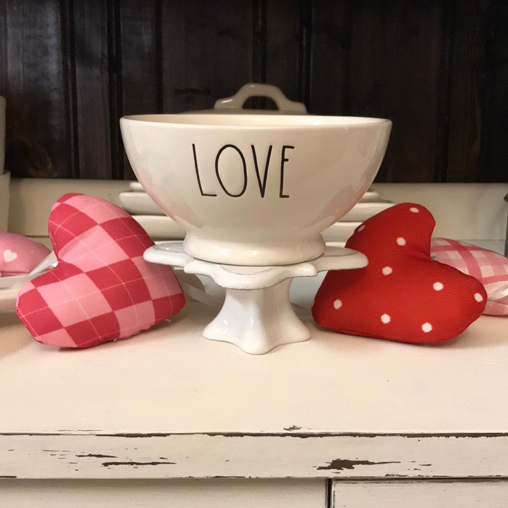 Rae Dunn “Love” Bowl